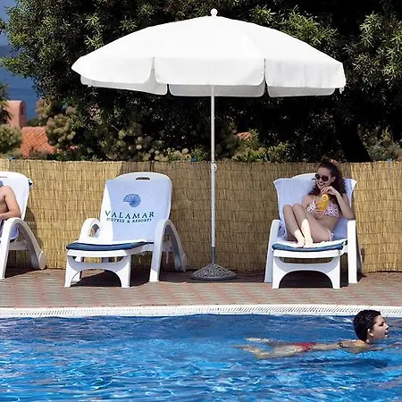 Hotel Valamar Tamaris 4*